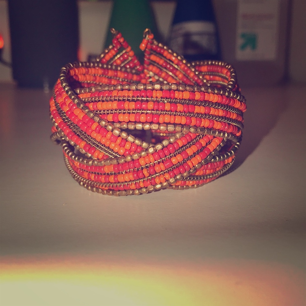 Colorful small beaded bracelet